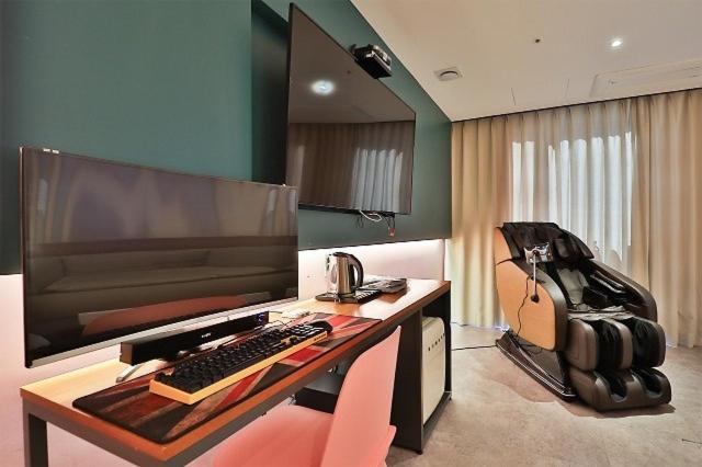 Gimpo Gray Hotel Habitación foto