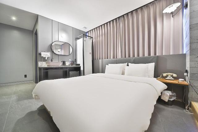 Gimpo Gray Hotel Habitación foto