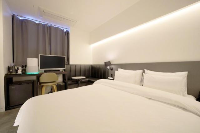 Gimpo Gray Hotel Habitación foto