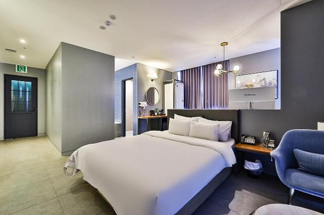 Gimpo Gray Hotel Habitación foto
